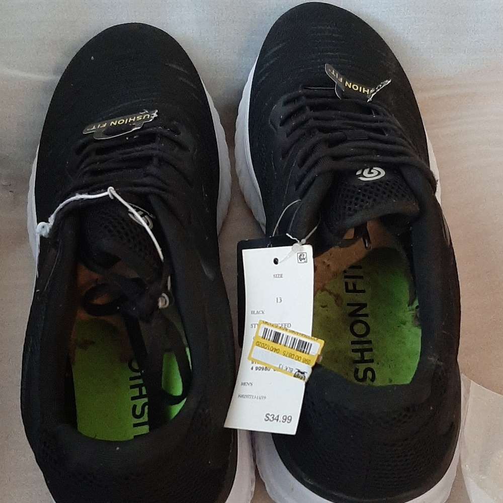 Men's Champion tennis shoes